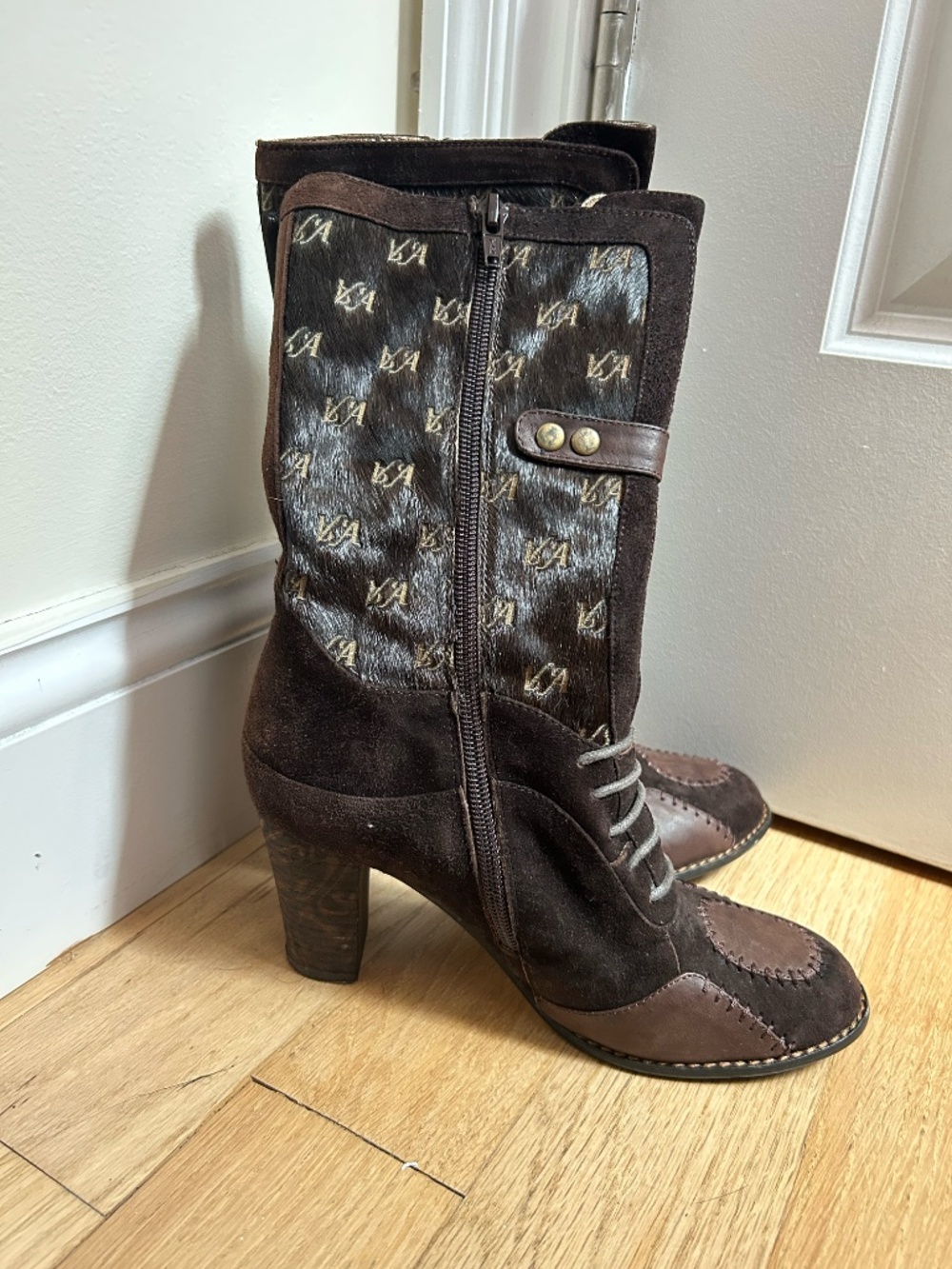 Women’s Dark Brown Suede Lace-Up Boots